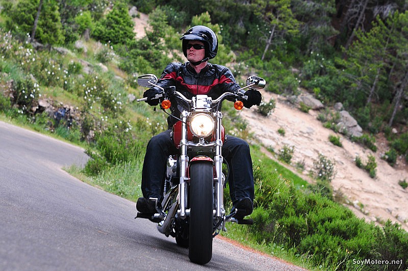 Prueba Harley Davidson XL 1200 Custom 2011: Una montura impecable