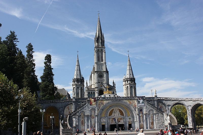 Basilica de la Virgen de Lourdes