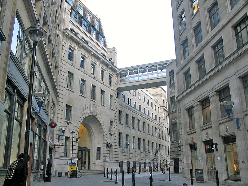 Sede de la Escuela de Economía y Ciencia Política de Londres.