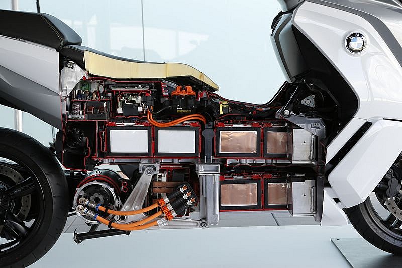 BMW reciclará sus baterías