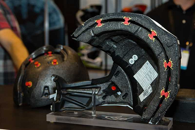 Un casco con protección interior revolucionaria