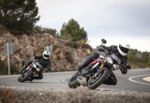 Triumph Speed Triple camino del Coast 2 Coast