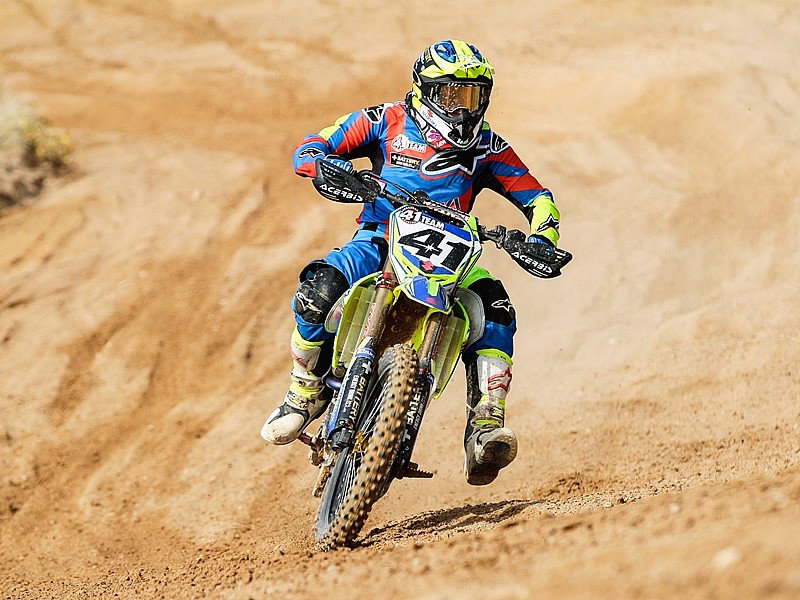 Aleix Espargaró entrenó en motocross en MotorLand
