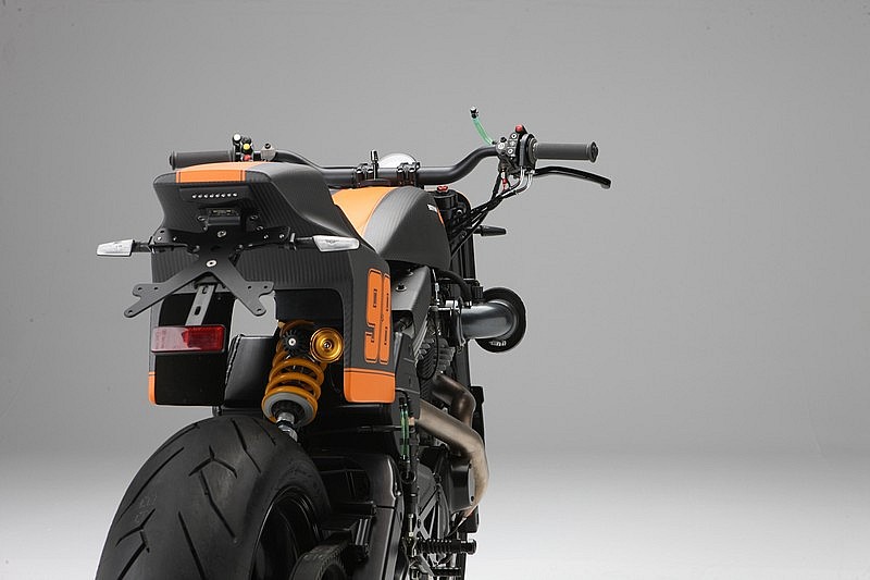 BOTT XR1 Nascar - trasera