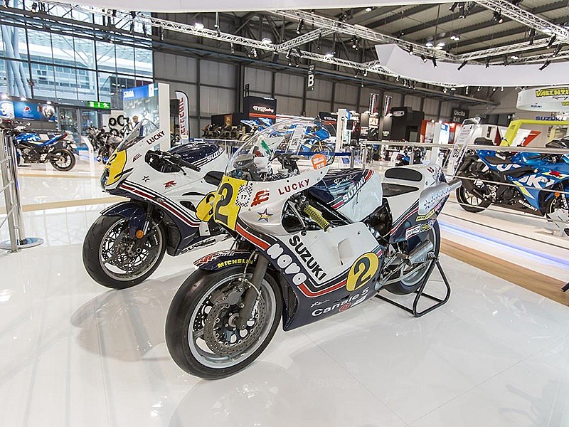 Suzuki GSX-R1000 Lucchinelli Réplica