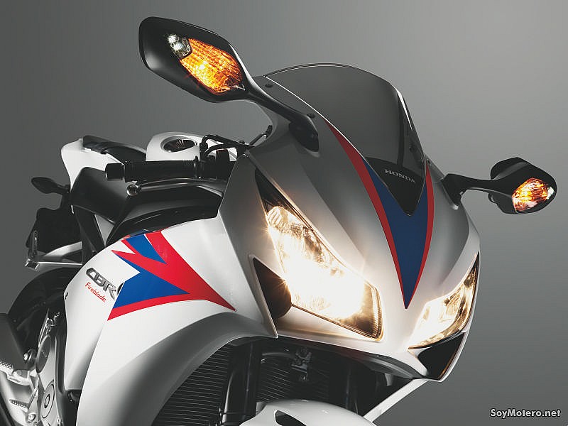 Nueva Honda CBR1000RR Fireblade 2012: nuevo frontal