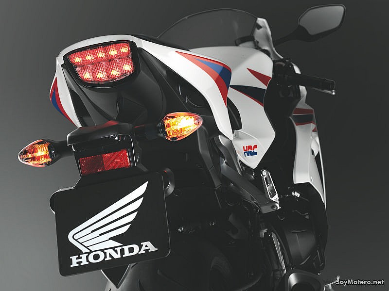 Nueva Honda CBR1000RR Fireblade 2012: nuevo colín