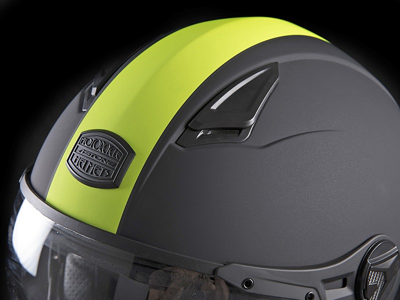 Tomas de ventilación del nuevo KSR-2 de Astone Helmets