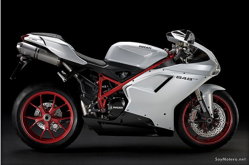Ducati 848 EVO 2011 - stone white