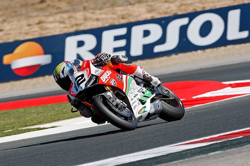 Xavi Forés (Ducati) venció la quinta carrera del año en el CEV Stock Extreme 2013