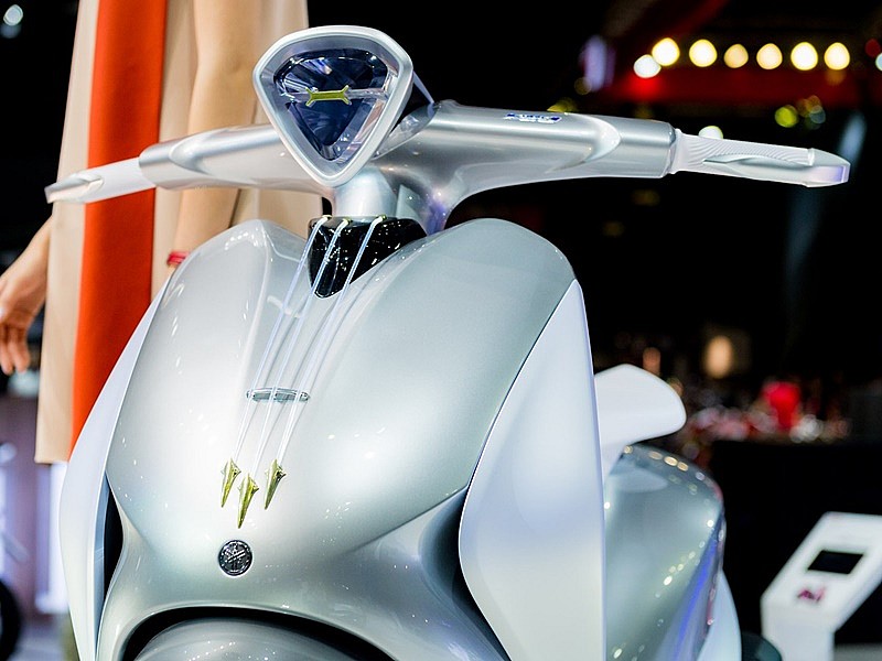Yamaha Glorious 155 Concept delantera