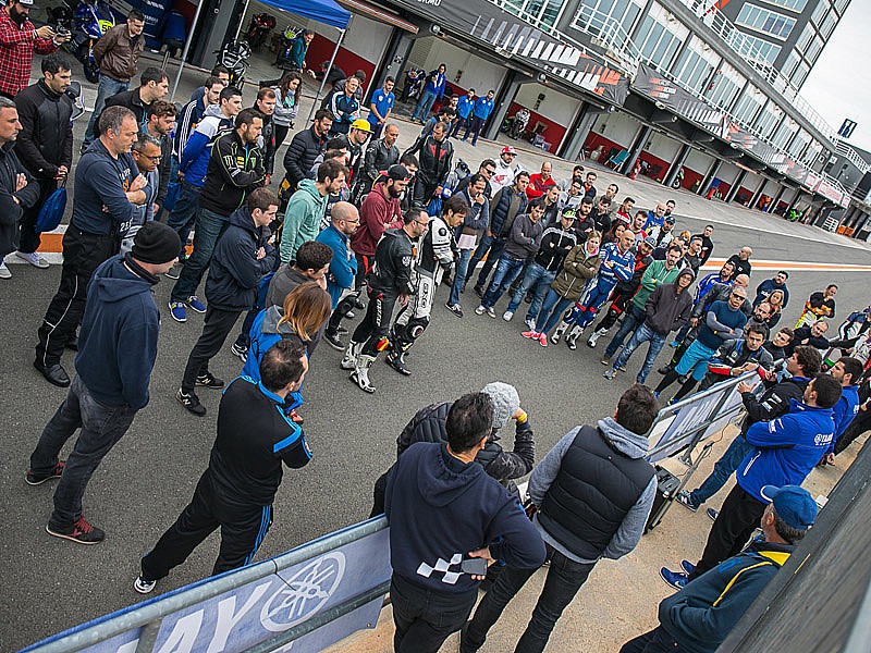 Briefing de José Luis Cardoso en el Yamaha SuperSport Pro Tour 2017 
