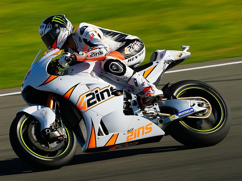 Álex Rins ya es piloto de MotoGP