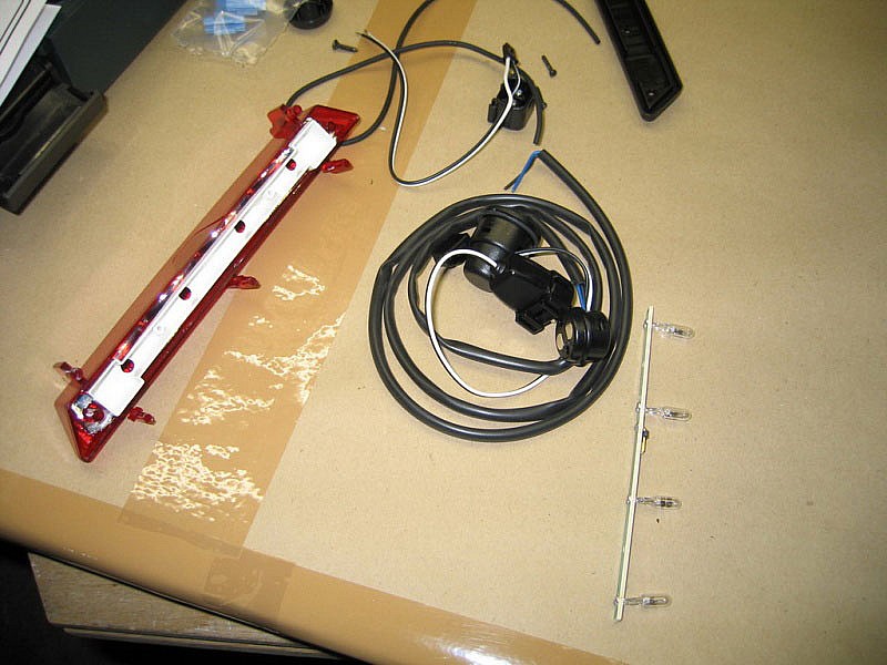 Kit de luces de freno con sus elementos - GIVI E470