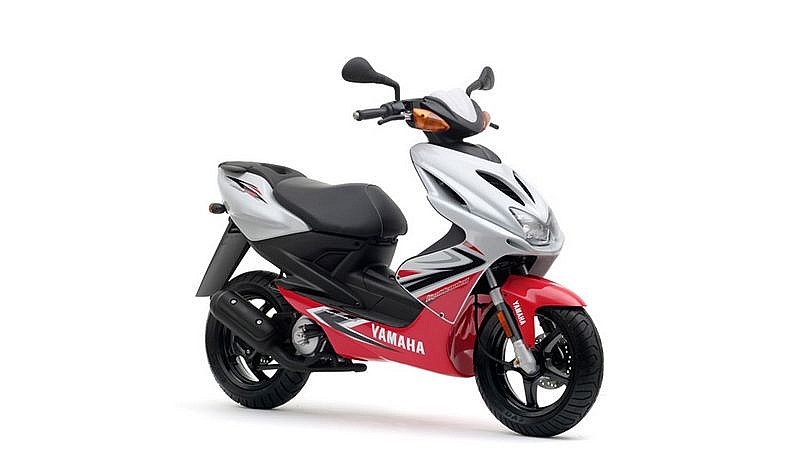 Yamaha Aerox R: Ficha técnica y precio