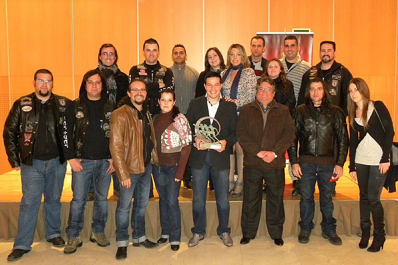 Luis Castro junto a familiares y Club Mas-Gas, en la XI Gala del Deporte de Onda Cero