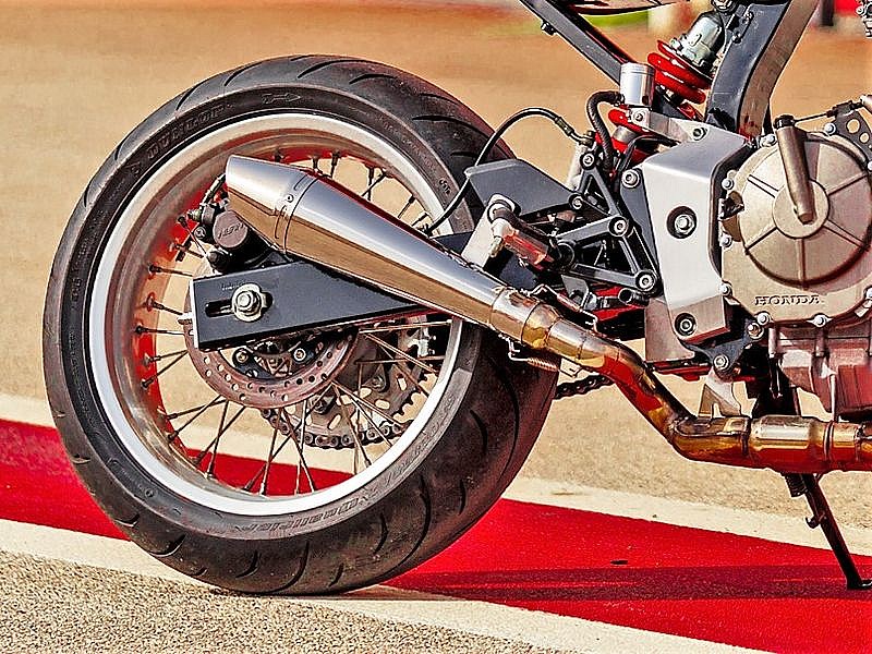 Honda Hornet Endurance