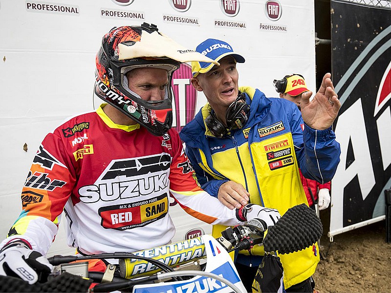 Stefan Everts y Kevin Strijbos en el último MXGP de 2017.