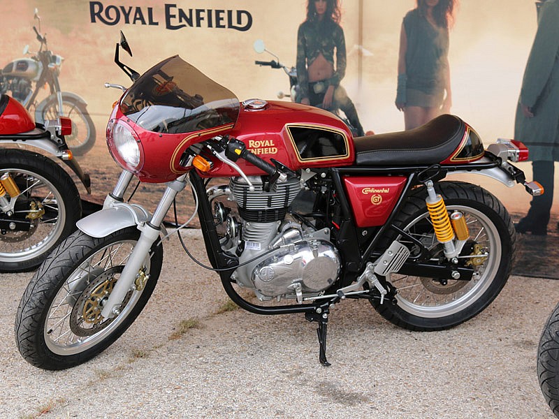 Racer Explosion 2017: Royal Enfield Continental GT roja