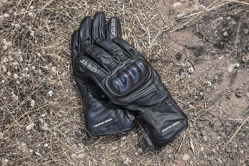 Vquattro Desing presenta su nueva gama de guantes calefactables