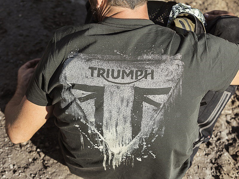 Black Weekend de Triumph - camiseta
