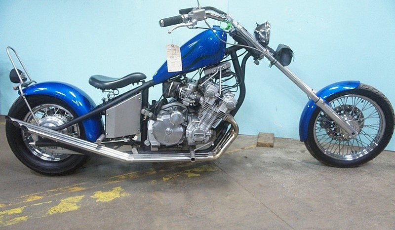 Chopper con motor de Honda CBX