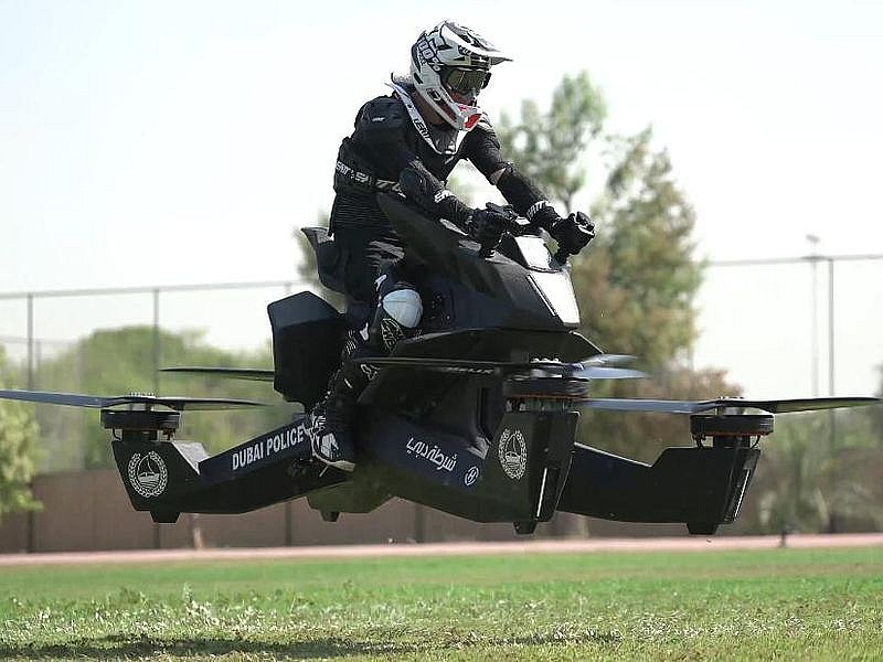 La moto voladora de la policía de Dubai