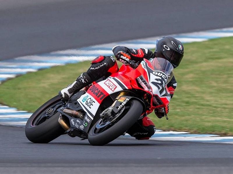 Troy Bayliss seguirá particpando en el australiano de Superbike