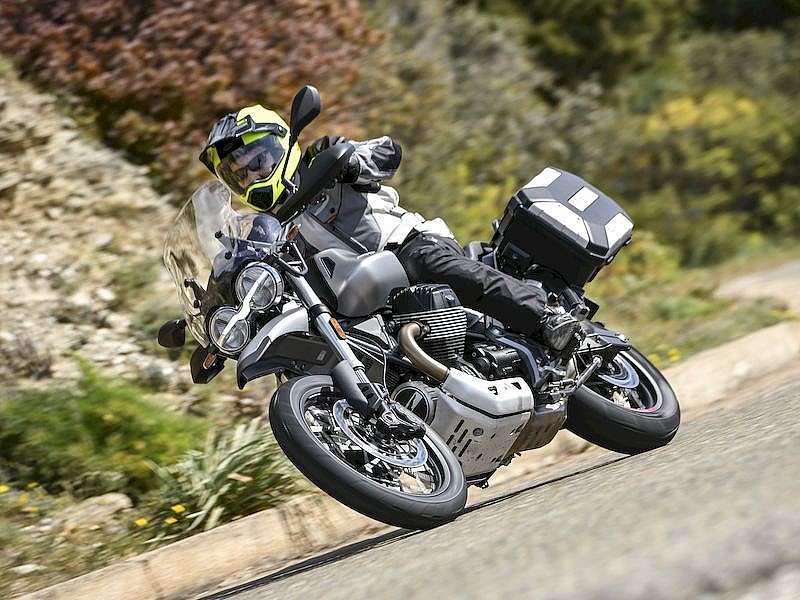 Moto Guzzi V85TT