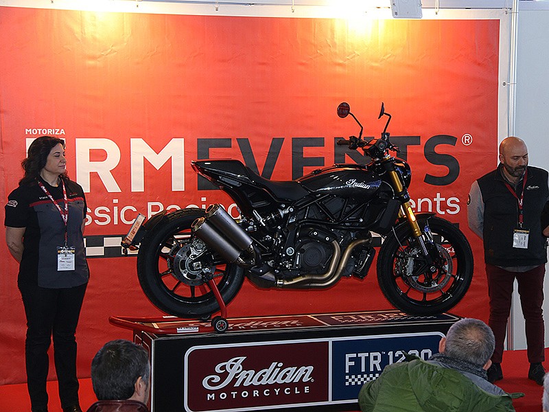 Indian FTR1200 en MotoMadrid 2019.