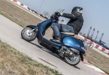 EL Scooter clásico 125 de MITT