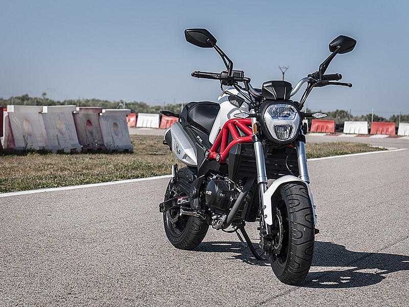 Una pocket 125 de MITT.