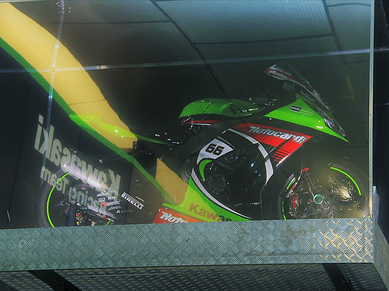 La moto con la que Tom Sykes ganó en 2.013 el primer título mundial de SBK para con el Provec Racing Kawasaki Team.