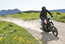 Yamaha SCR950