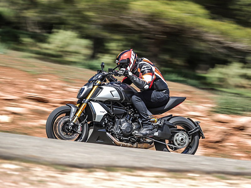 Las revisiones periódicas de la Ducati Diavel 1260 S 2019 se realizan cada 15.000 km