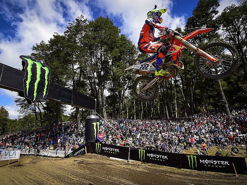 Tony Cairoli consiguió la victoria en MXGP