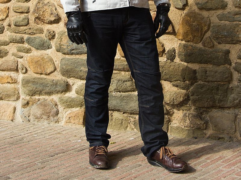 Pantalones de moto Kevlar pantalones vaqueros de motocicleta  para hombre con actualización de rodilleras, L : Automotriz