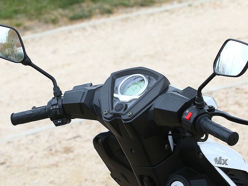 MX Motor Bolt 125