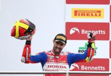 Xavi Forés no sustituirá a Leon Camier
