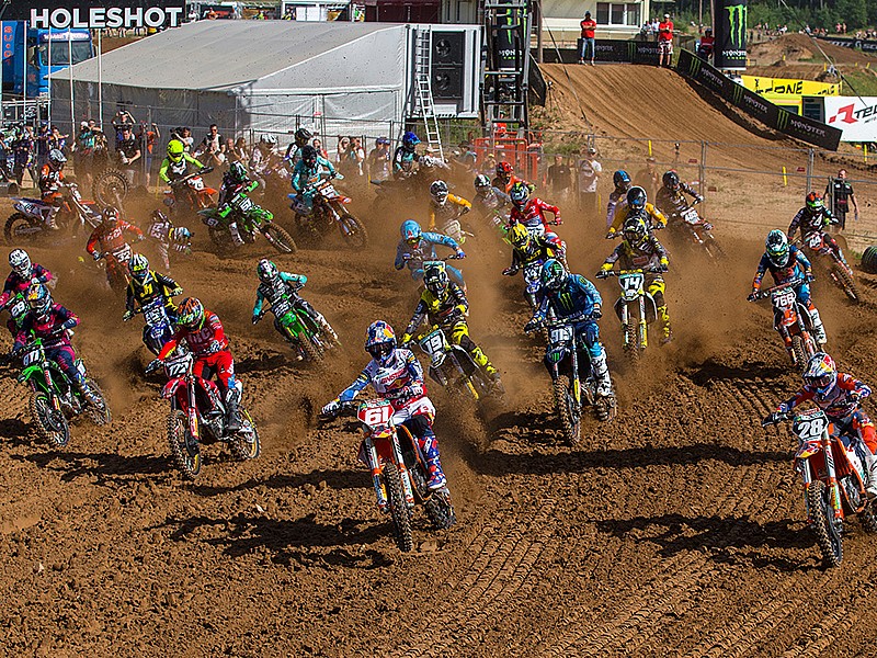 Salida del GP en MX2