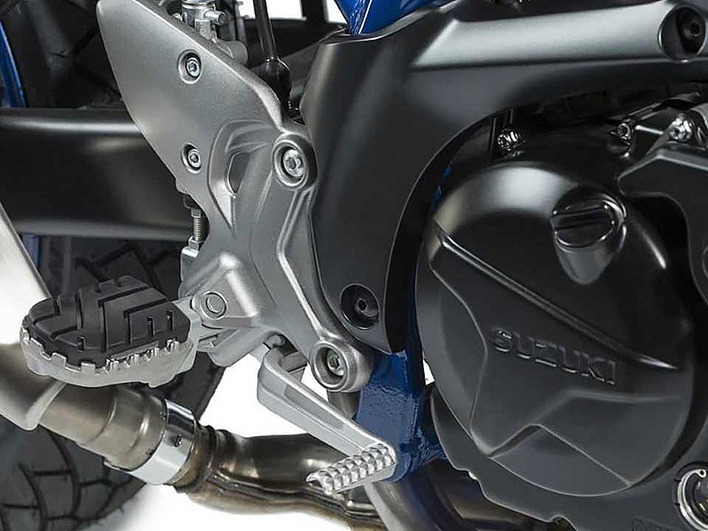 Suzuki SV650 Scrambler 2.0 - estriberas