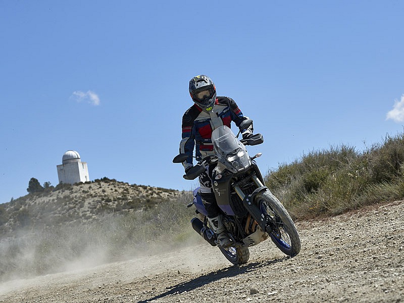 "Pistear" con la Yamaha Ténéré 700 es un placer