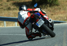 Trasera de la Yamaha YZF-R3