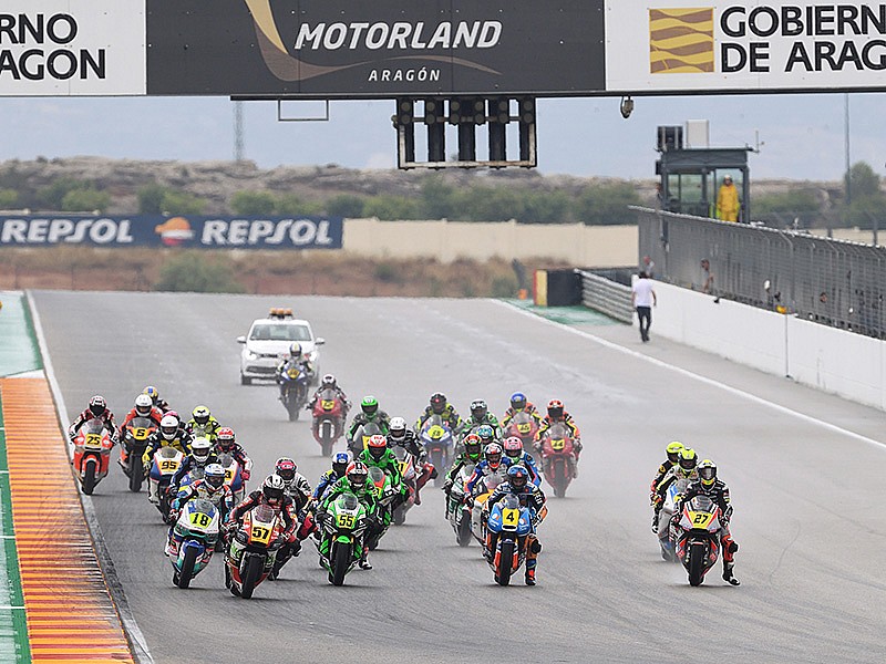 Moto2 se decidirá en Valencia