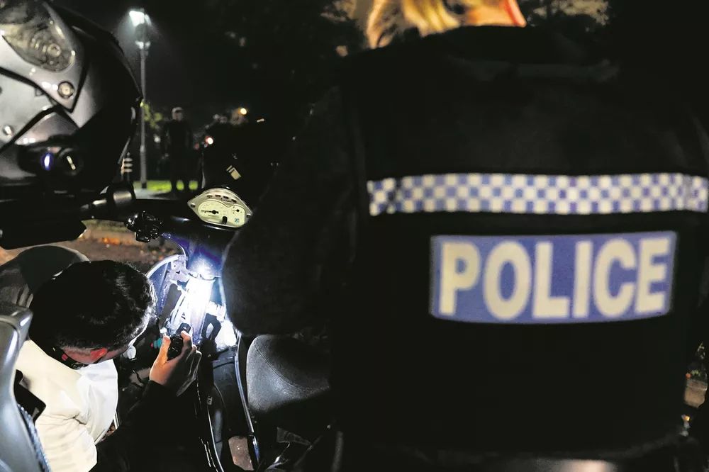 Recuperando moto robada en UK