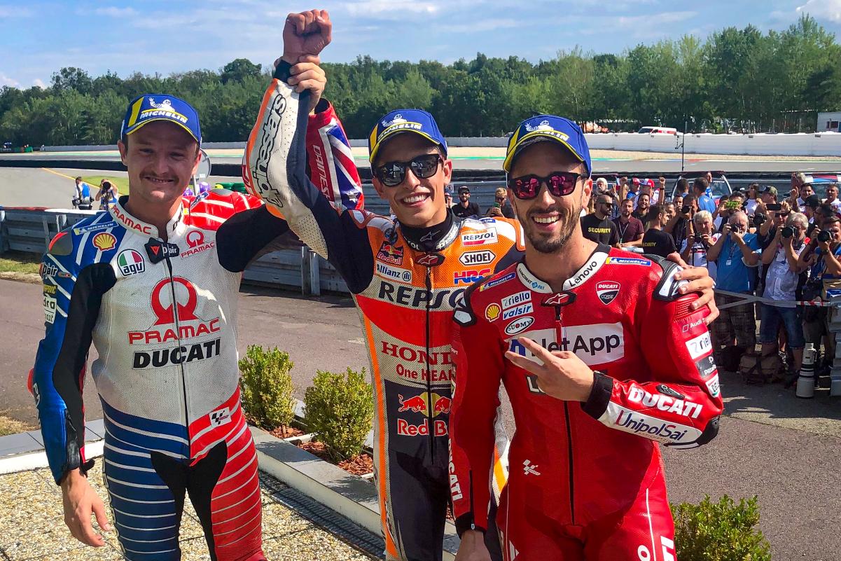 Miller, Márquez y Dovizioso en el podio de Brno