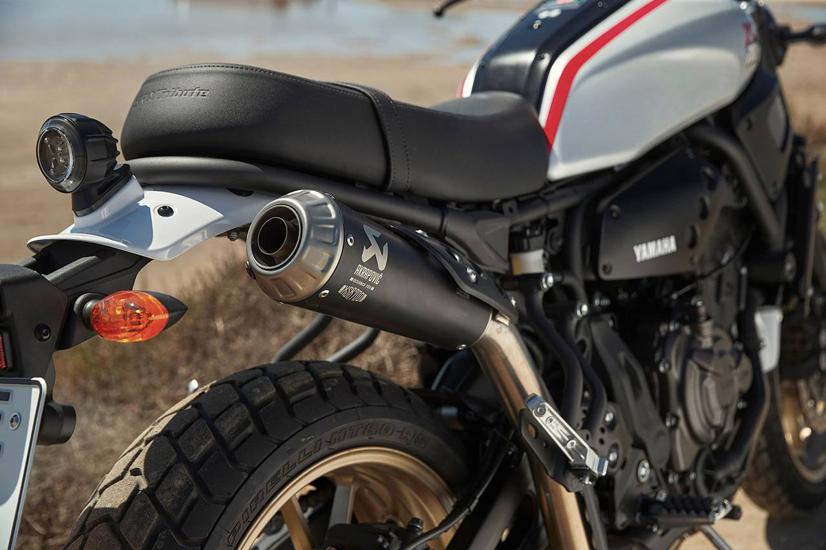 Silenciador opcional Akrapovic para la Yamaha XSR700 XTribute 2019