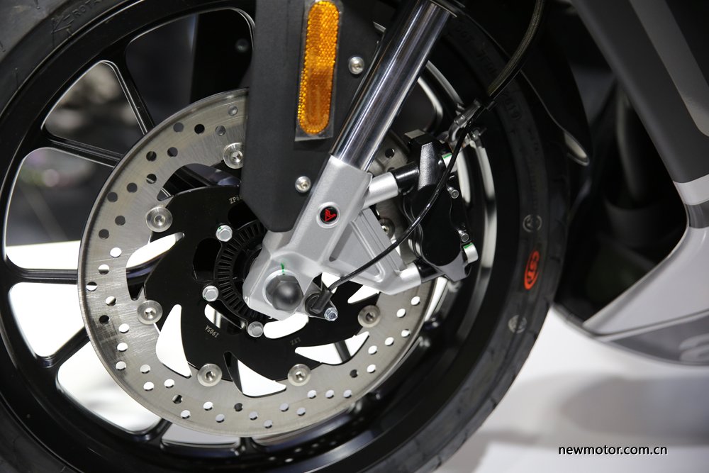 aprilia_gpr_250_3