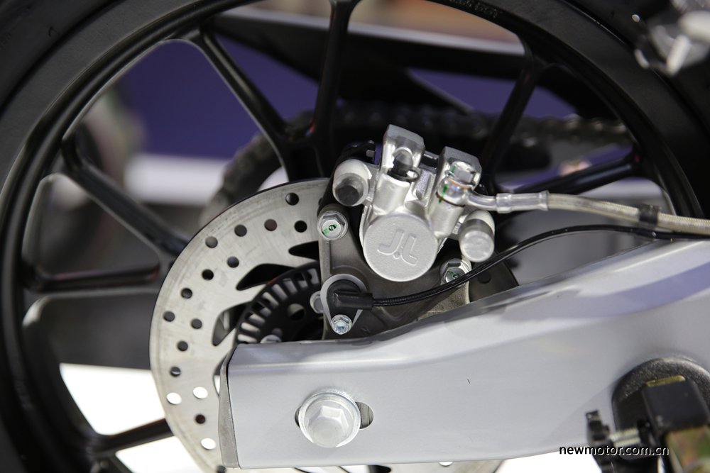 aprilia_gpr_250_9