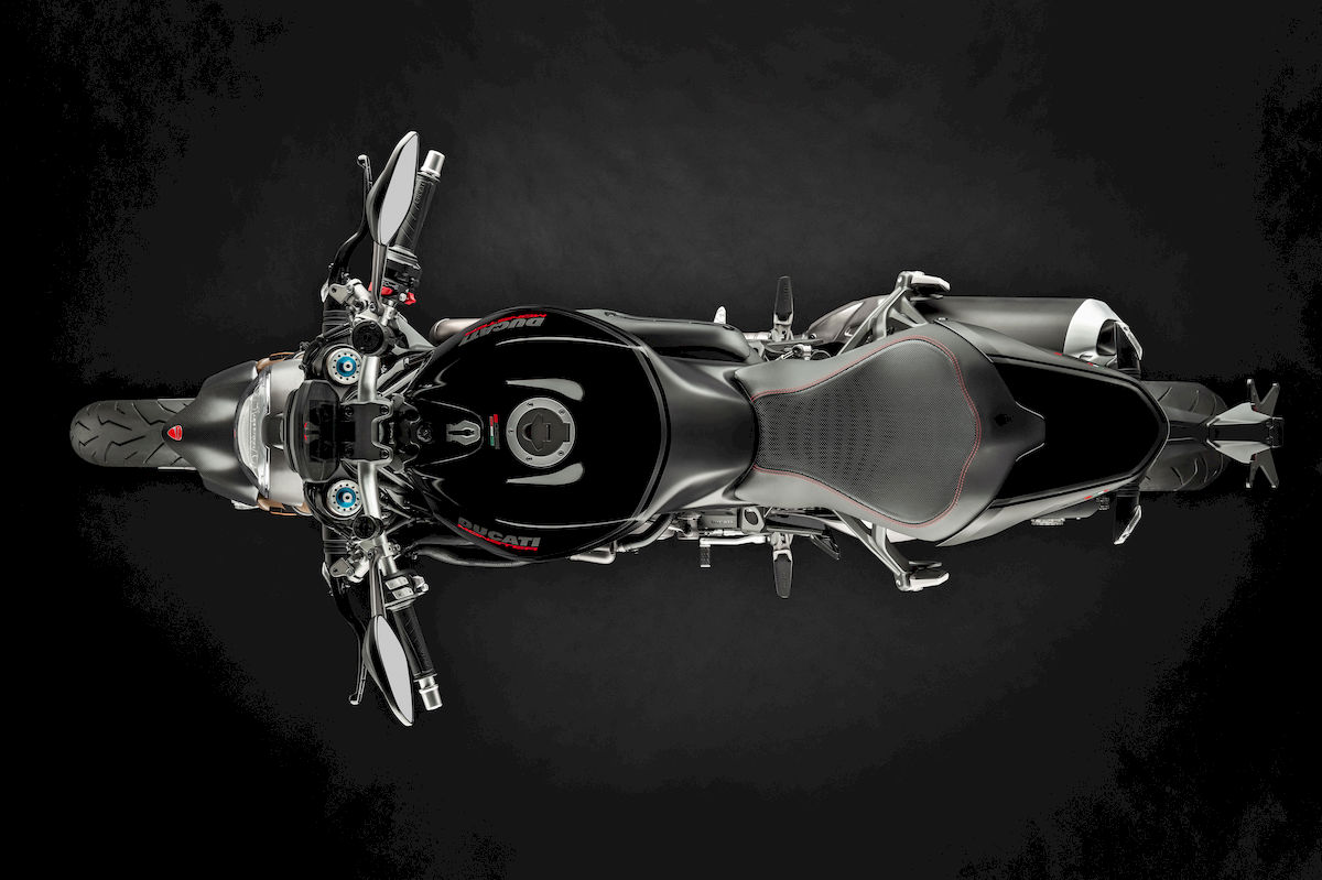 ducati_monster_1200_s_3